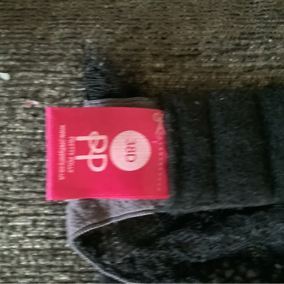 2 for 45$. Size 38D and 36D - Picture 3 of 6